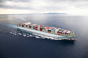 Two types of contracts for transporting goods by sea 