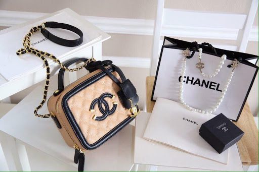 Mua túi xách Chanel ở đâu uy tín chất lượng?