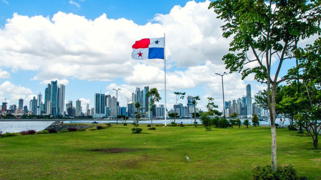 Mua hộ từ Panama giá rẻ