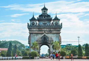 Chuyển phát nhanh đi Lào