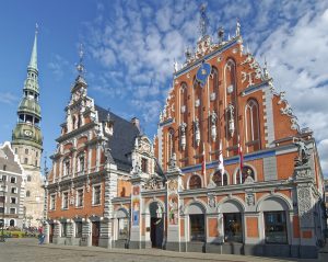 Vận chuyển hàng hóa đi Latvia an toàn, giá cả cạnh tranh