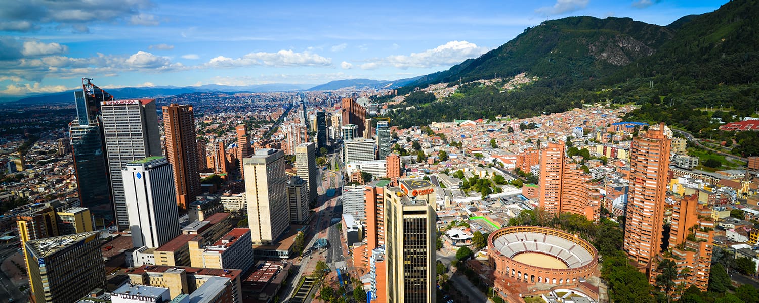 van-chuyen-gia-re-ha-noi-di-colombia