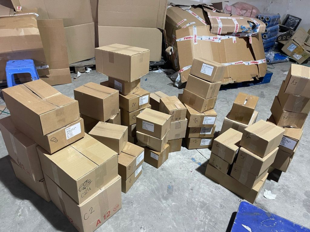 Gửi hàng hỏa tốc Hà Nội đi Hồ Chí Minh nhanh rẻ nhất hiện nay