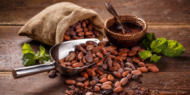 Vận chuyển bột cacao từ Nội Bài đi sân bay London Luton giá rẻ