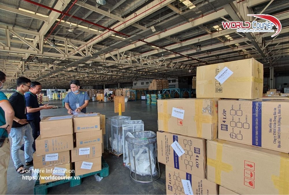 Kinh nghiệm gửi hàng đi Hồng Kông tiết kiệm chi phí hiệu quả