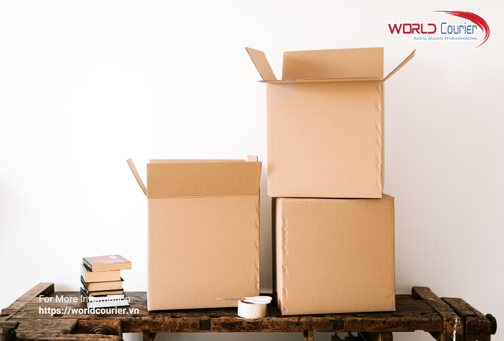 Dịch vụ gửi hàng đi Hong Kong cho người Việt xa quê – Gắn kết yêu thương